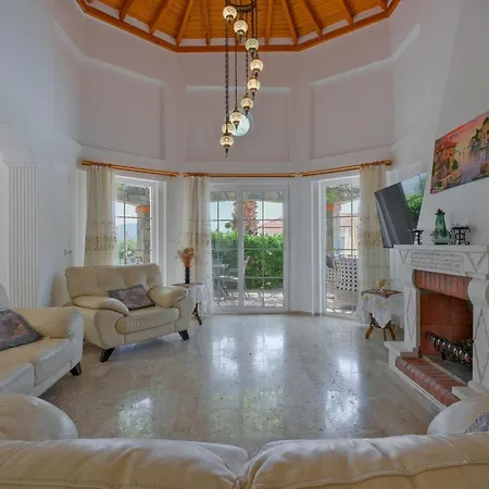 Villa Elwyn *