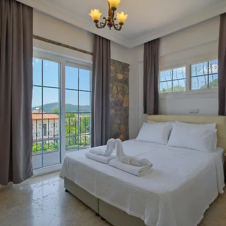 Elwyn Φετιγιέ